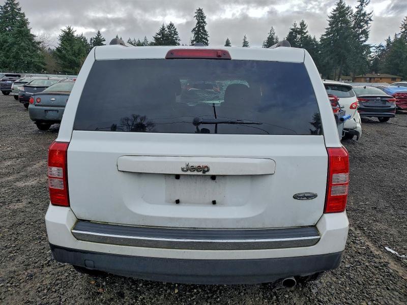 2016 Jeep Patriot Latitude