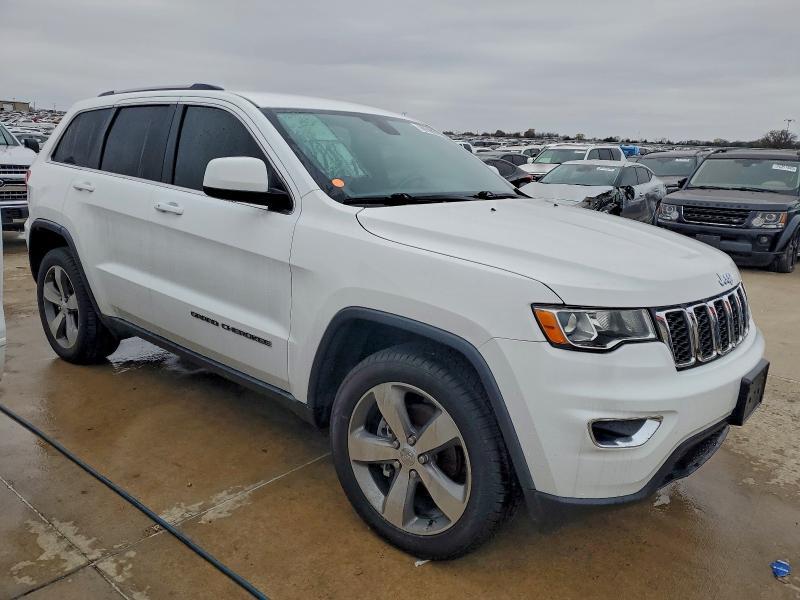 2018 Jeep Grand Cherokee Laredo