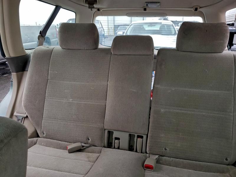 2003 Subaru Legacy Outback awp