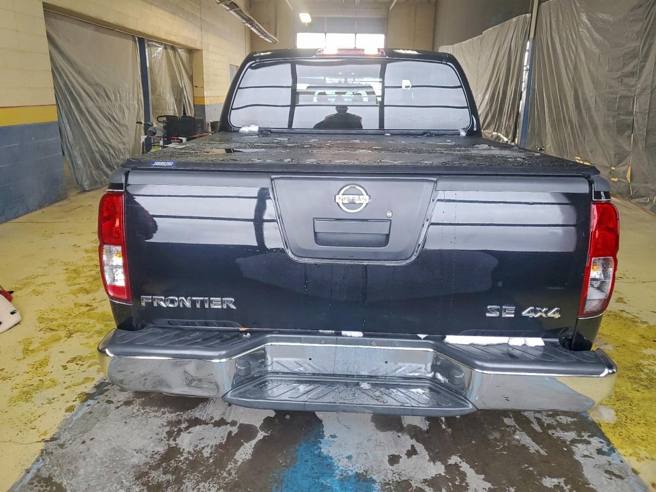 2009 Niss Frontier Crew Cab SE
