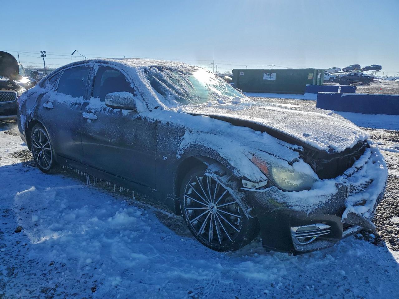 2015 Infiniti Q70 3.7