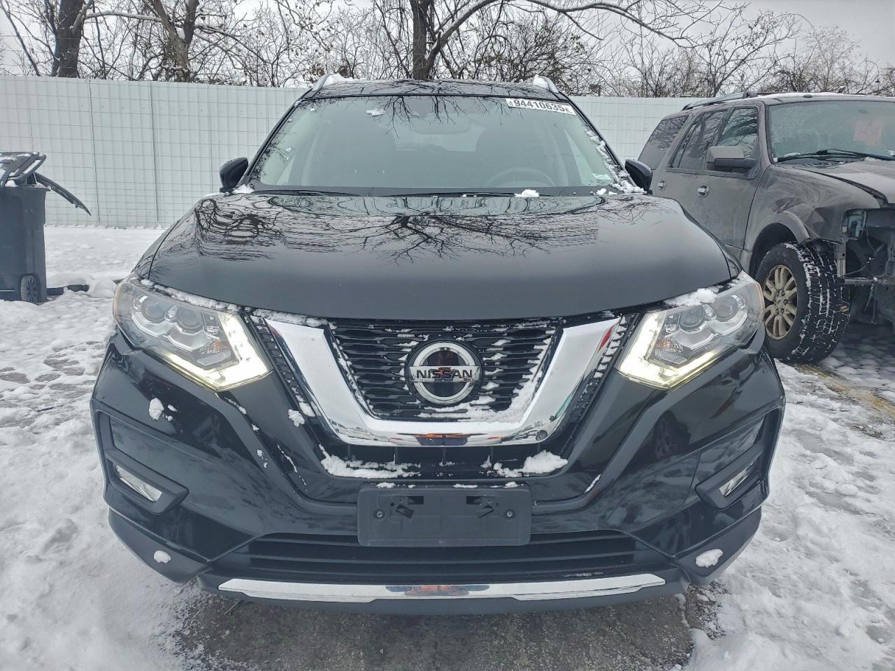 2018 Nissan Rogue s