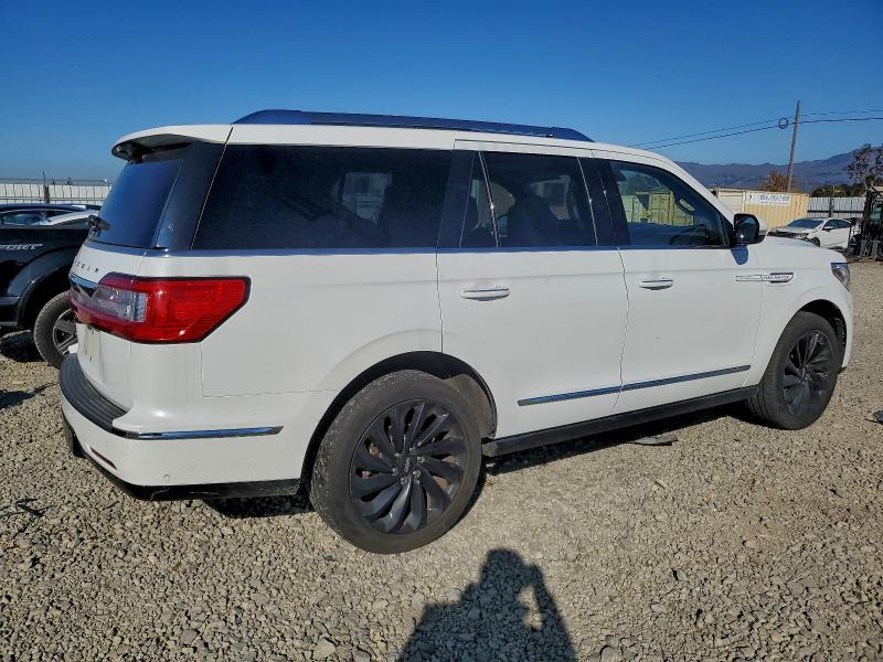 2021 Lincoln Townhouse Navigator Reserve