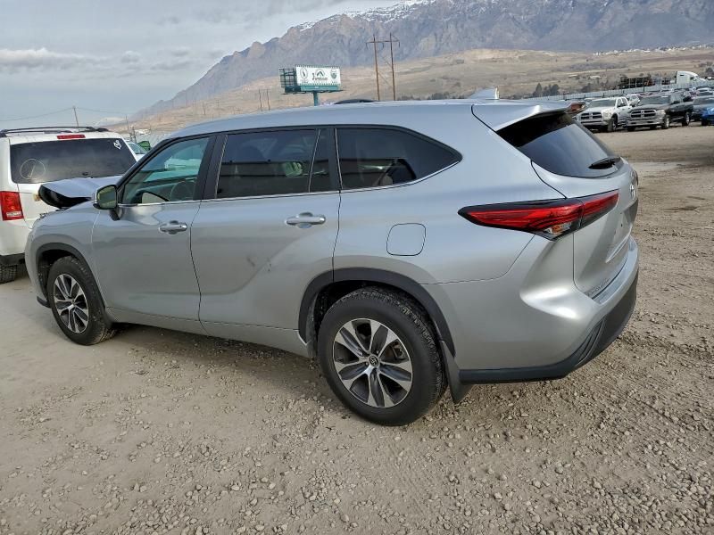 2023 Toyota Highlander l