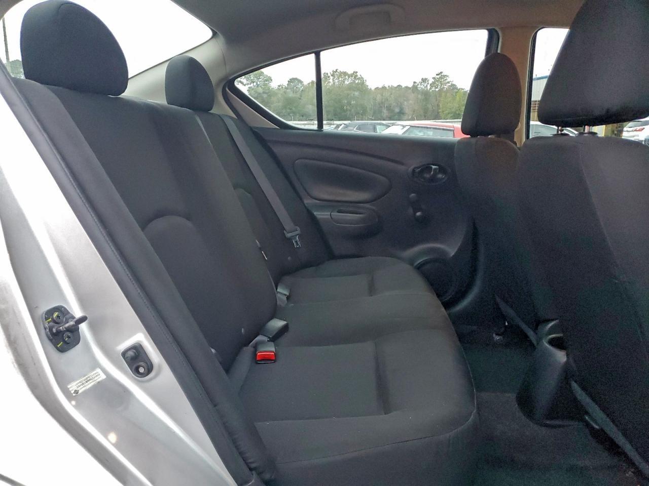 2019 Niss Versa s Plus