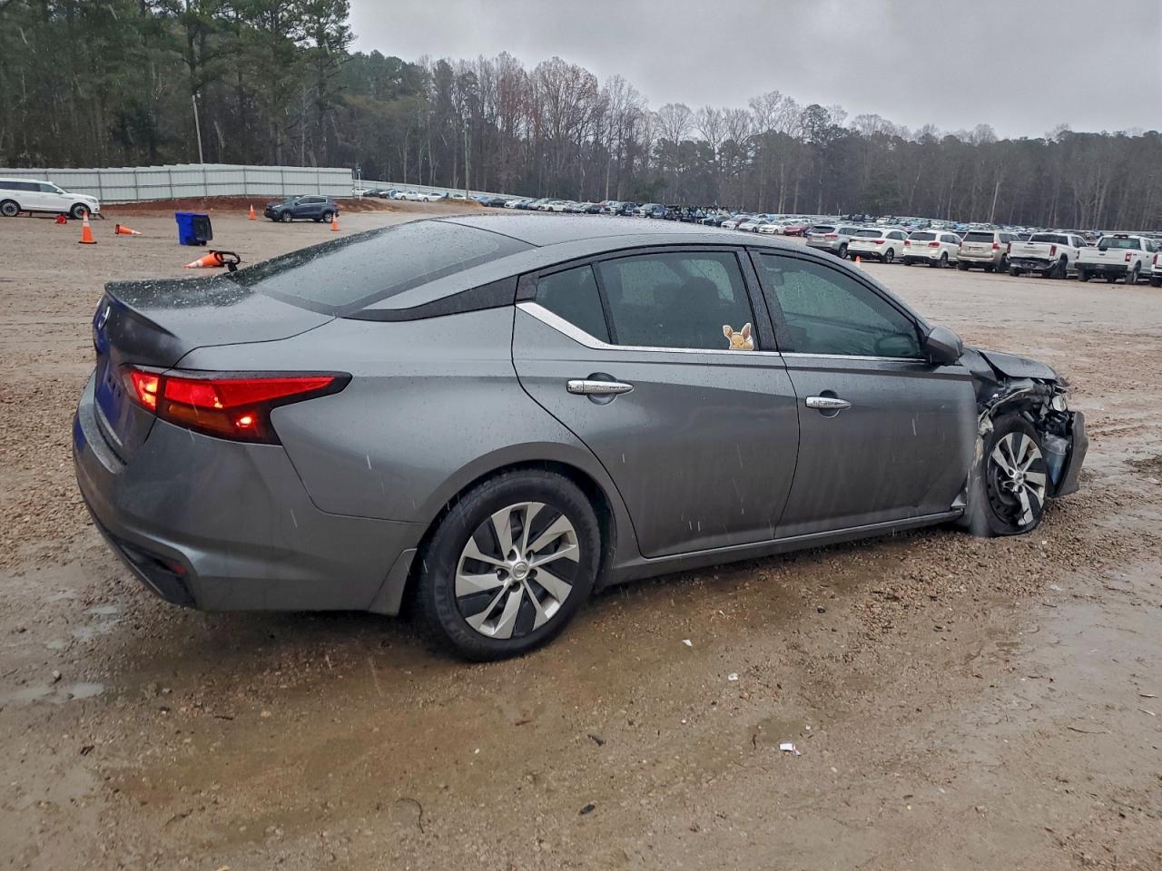 2021 Nissan Altima s