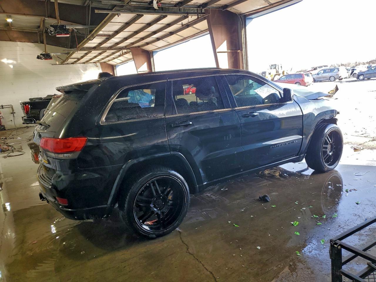 2015 Jeep Grand Cherokee Laredo