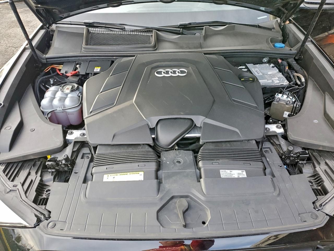 2019 Audi Q8 Prestige S-line