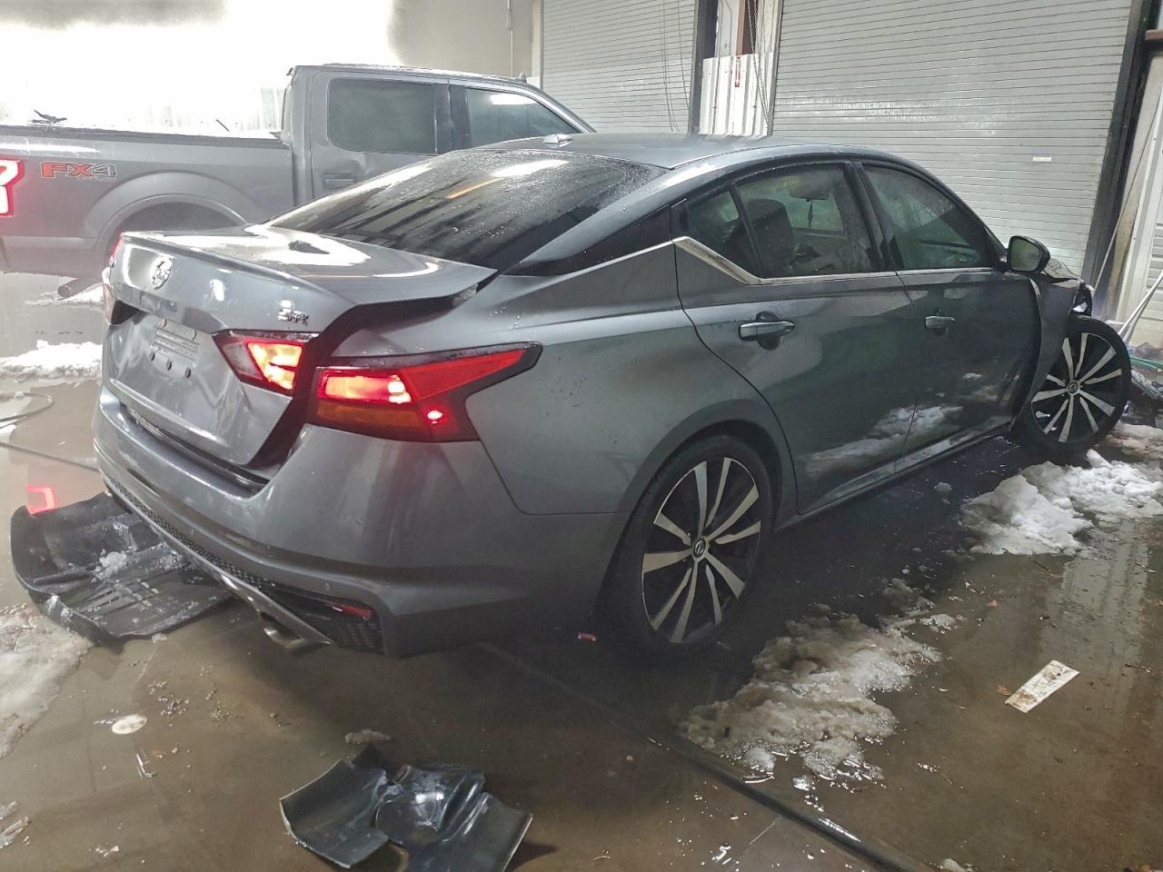 2020 Nissan Altima sr