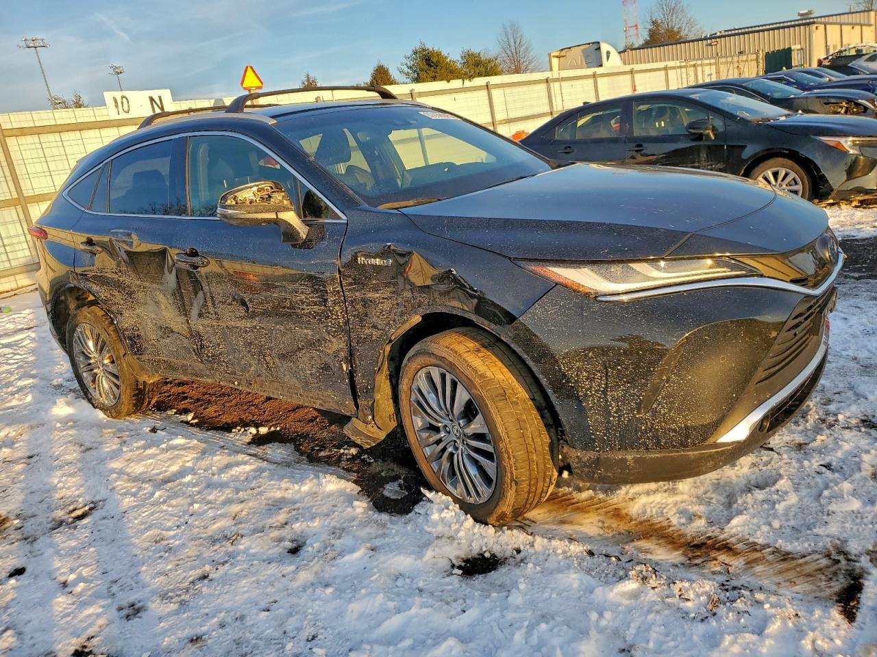 2021 Toyota Venza le