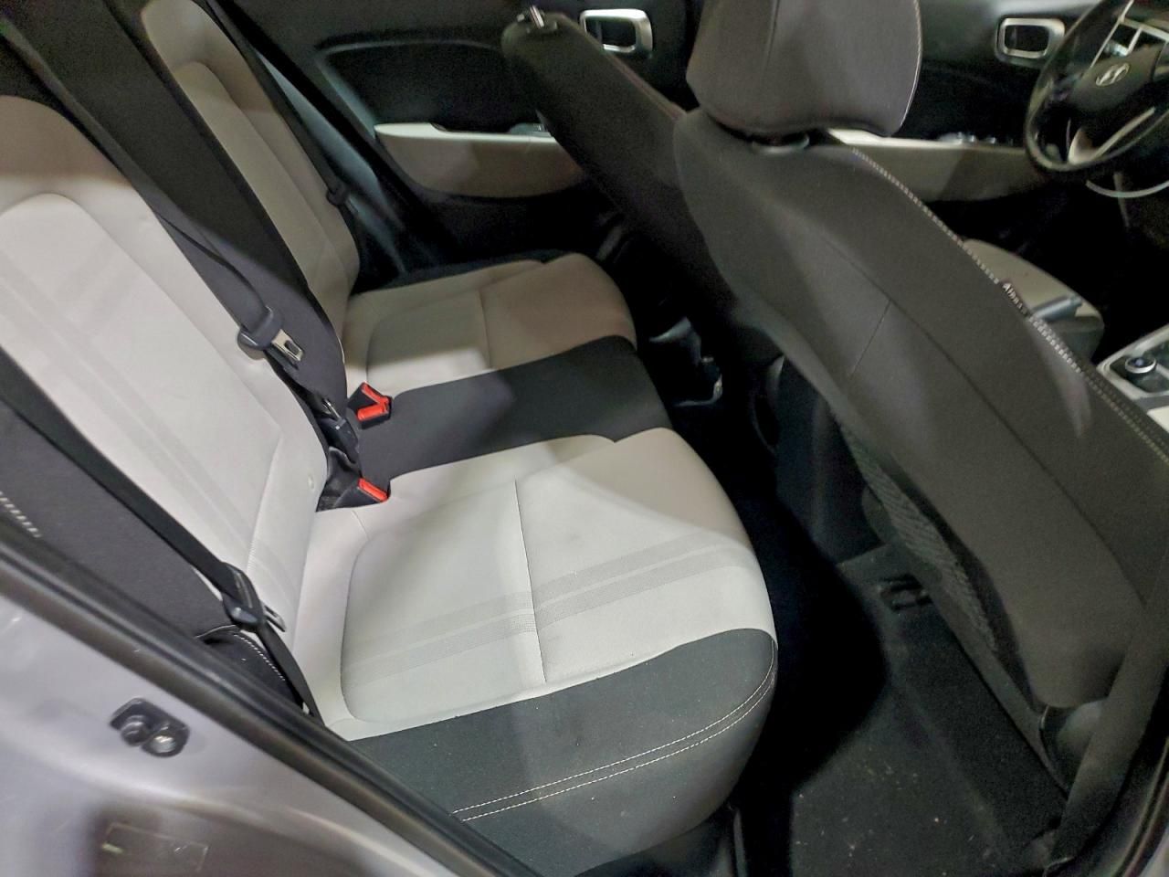 2020 Hyundai Venue sel