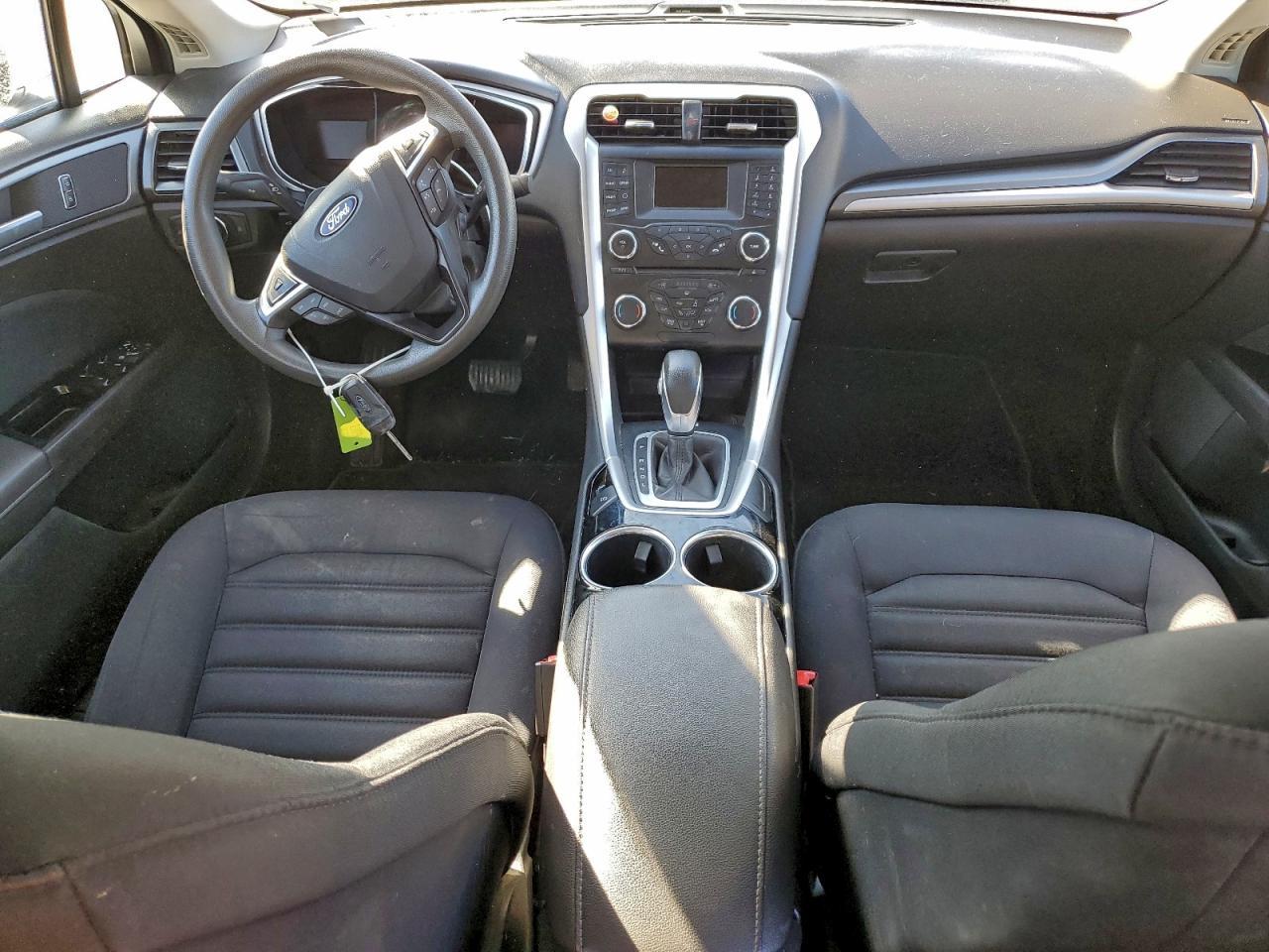 2013 Ford Fusion se Hybrid