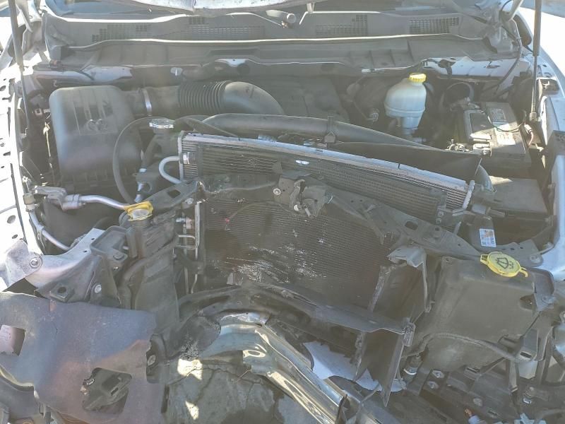 2014 Dodge RAM 1500 SLT