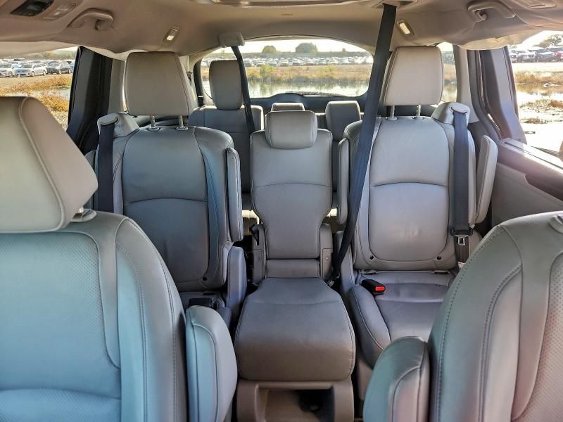2018 Honda Odyssey Elite