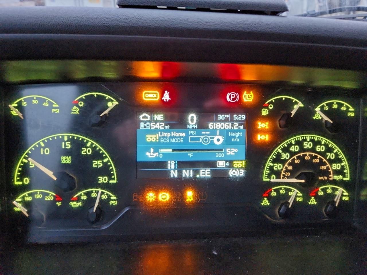 2022 Volvo VNL Semi Truck