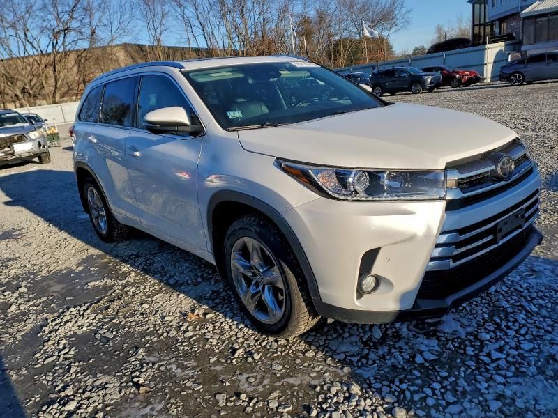 2017 Toyota Highlander Limited