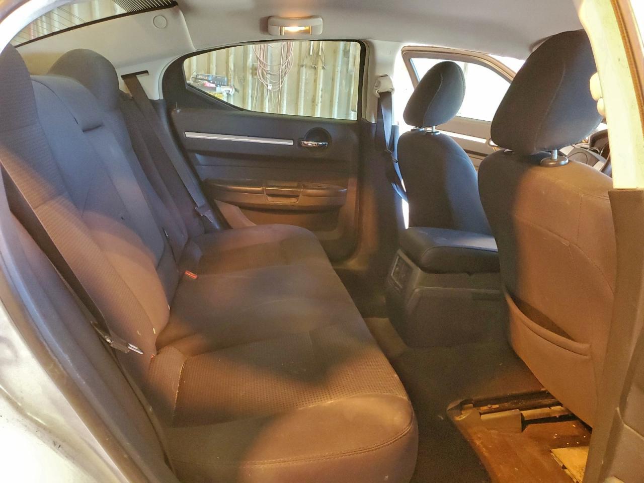 2010 Dodge Charger sxt