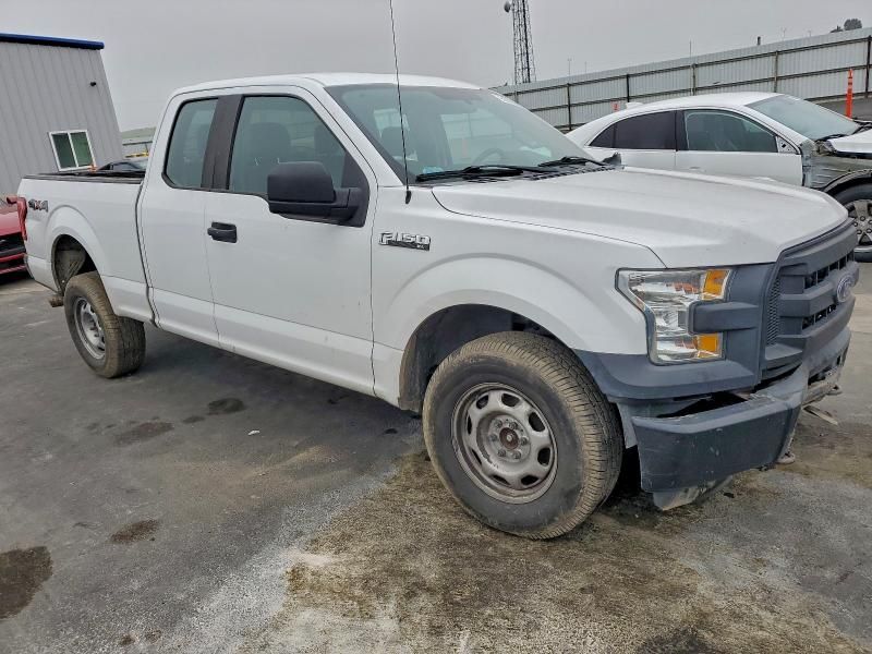 2015 Ford F150 Super cab
