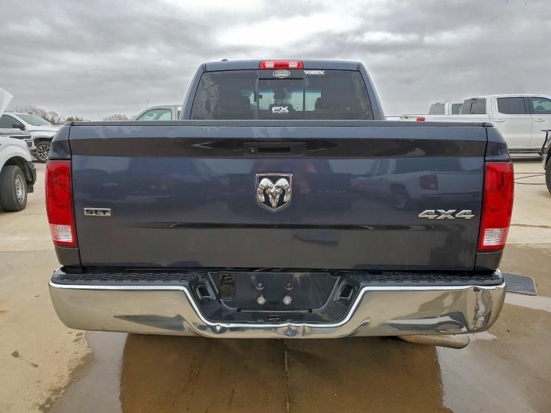 2020 Dodge Ram 1500 Classic slt