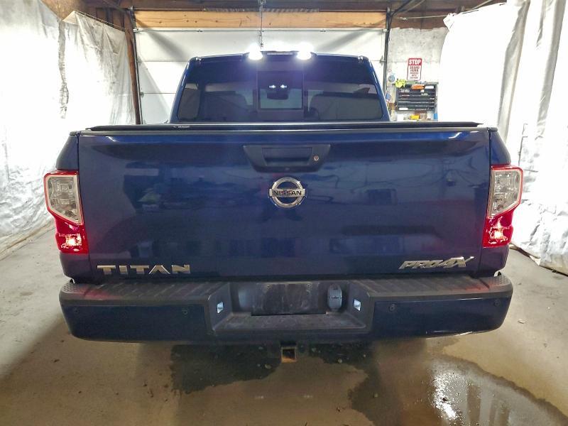 2018 Nissan Titan sv