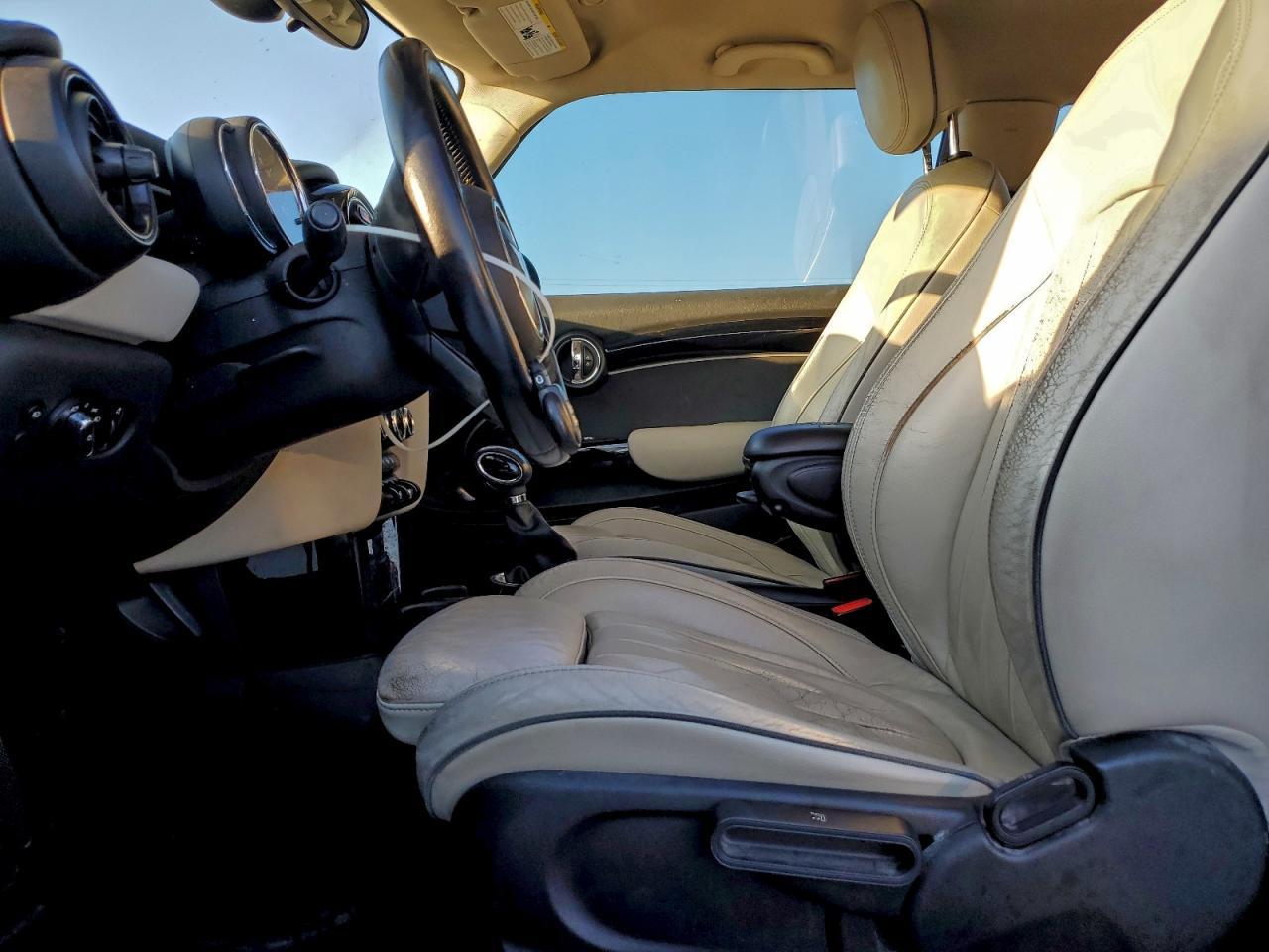 2016 Mini Cooper s