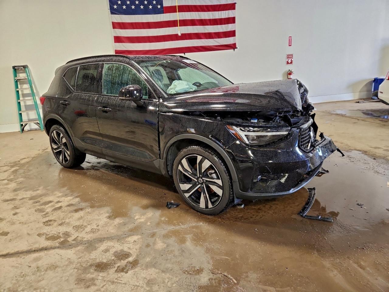 2023 Volvo Xc40 Ultimate