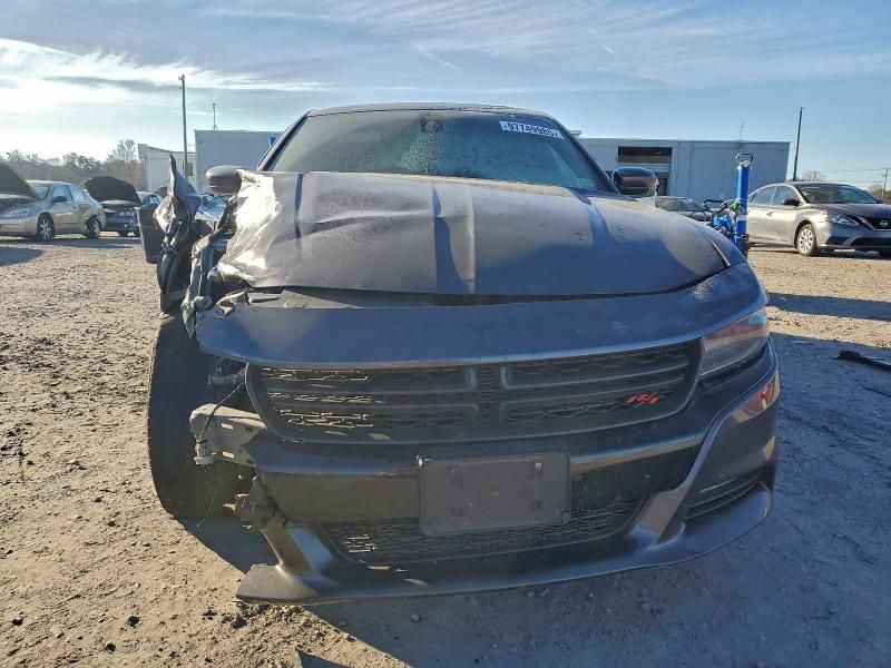 2015 Dodge Charger r
