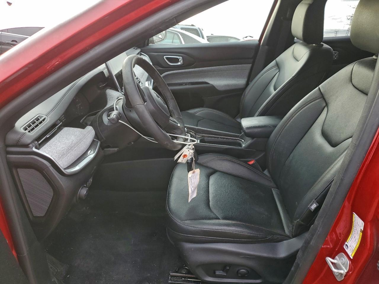 2024 Jeep Compass Latitude lux