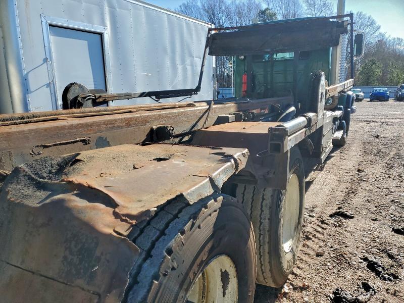 2007 Mack CV700 ROLL-OFF Container Truck