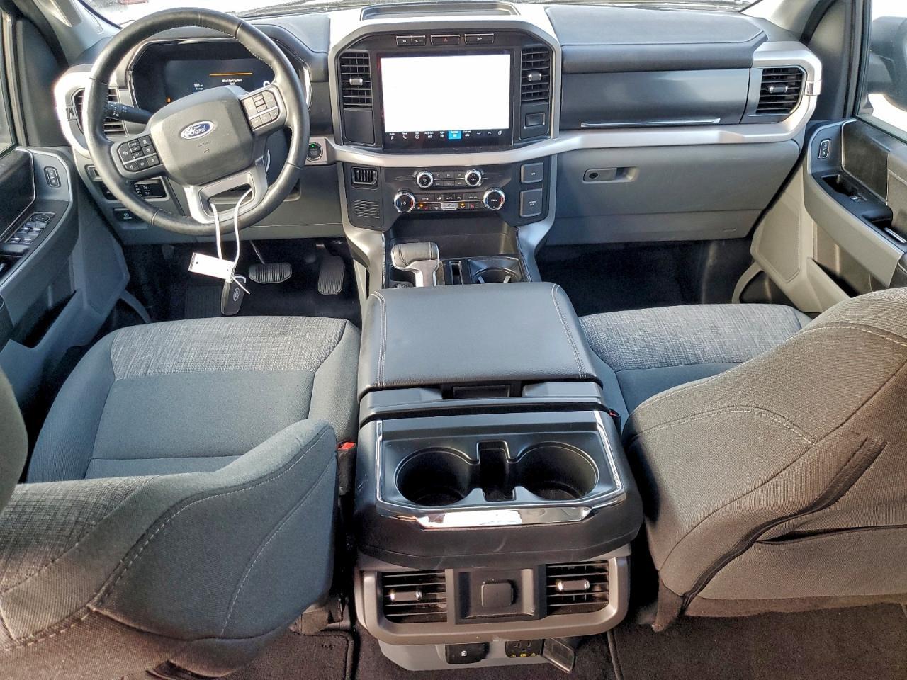 2023 Ford F150 Lightning pro