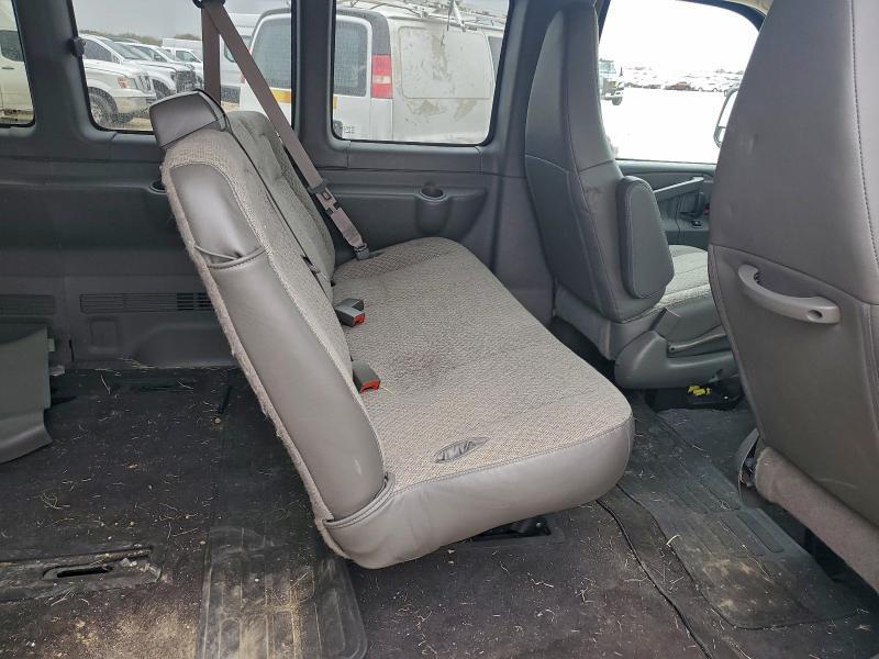 2025 Chevrolet Express G3500 LS Passenger RWD 3500 Extended Wheel