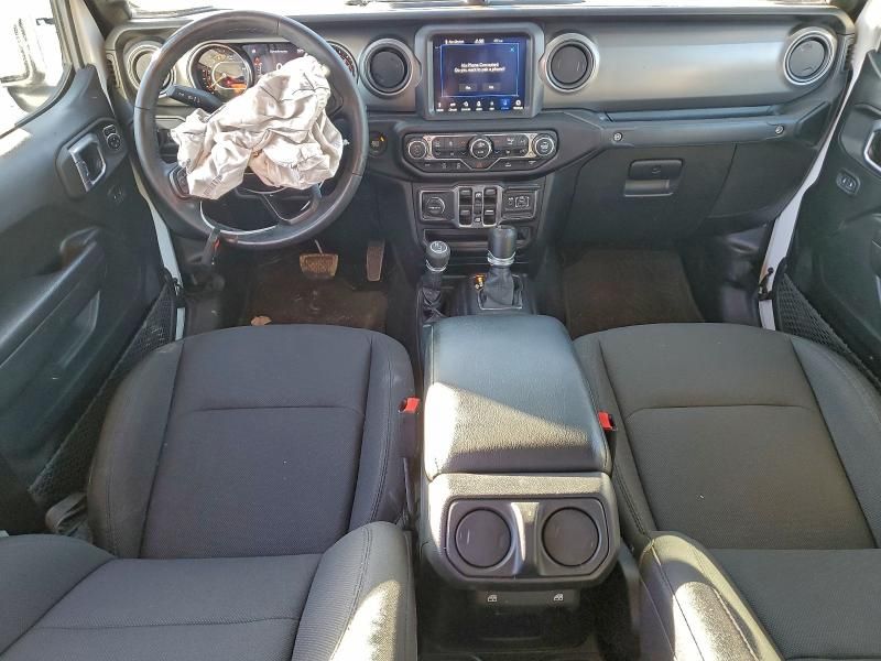 2022 Jeep Gladiator Sport