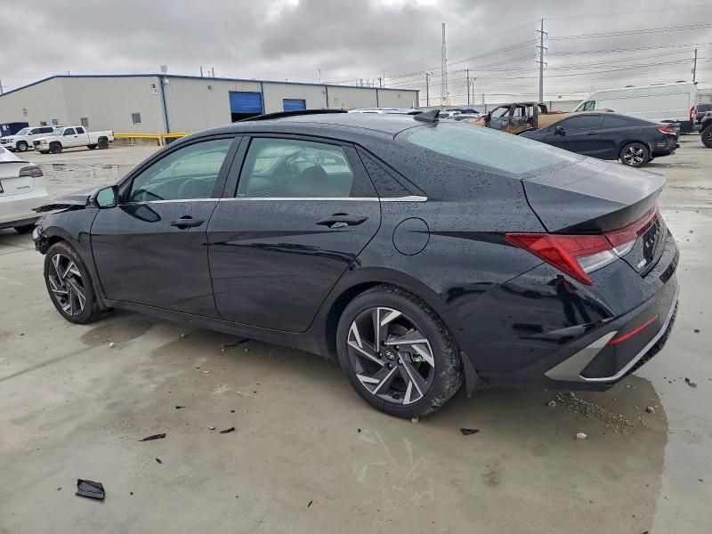 2025 Hyundai Elantra Limited