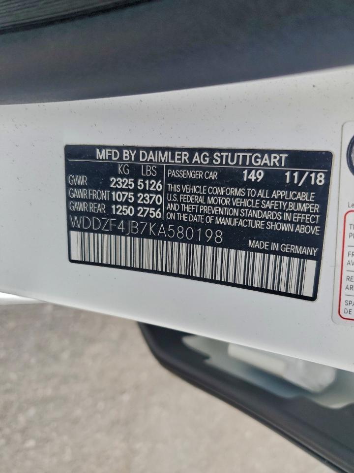 2019 Mercedes-Benz E 300