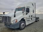 2017 Freigliner 2017 Freightliner Cascadia 125 Semi Truck