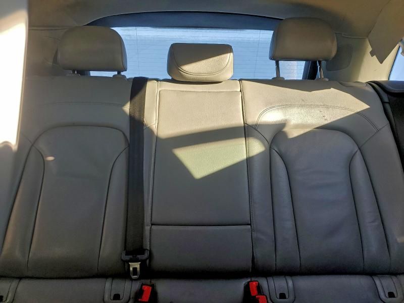 2016 Audi Q3 Prestige