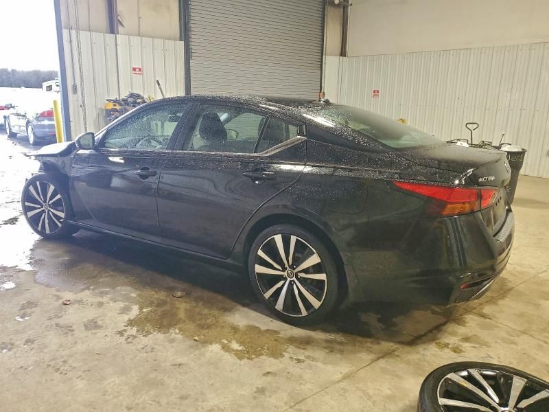 2020 Nissan Altima sr