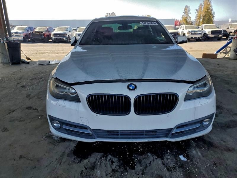 2015 BMW 528 i