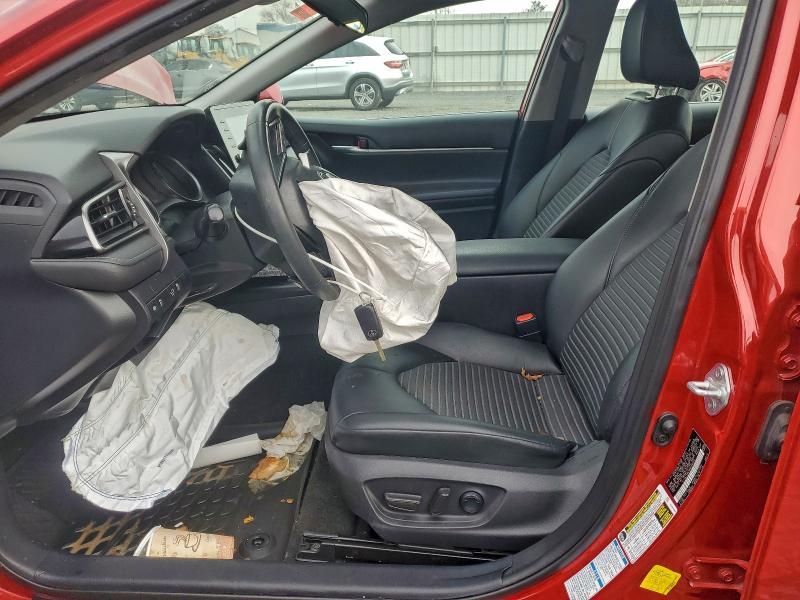 2022 Toyota Camry se