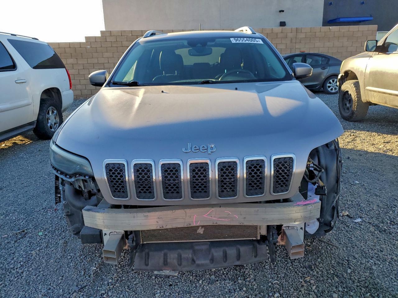 2021 Jeep Cherokee Latitude lux