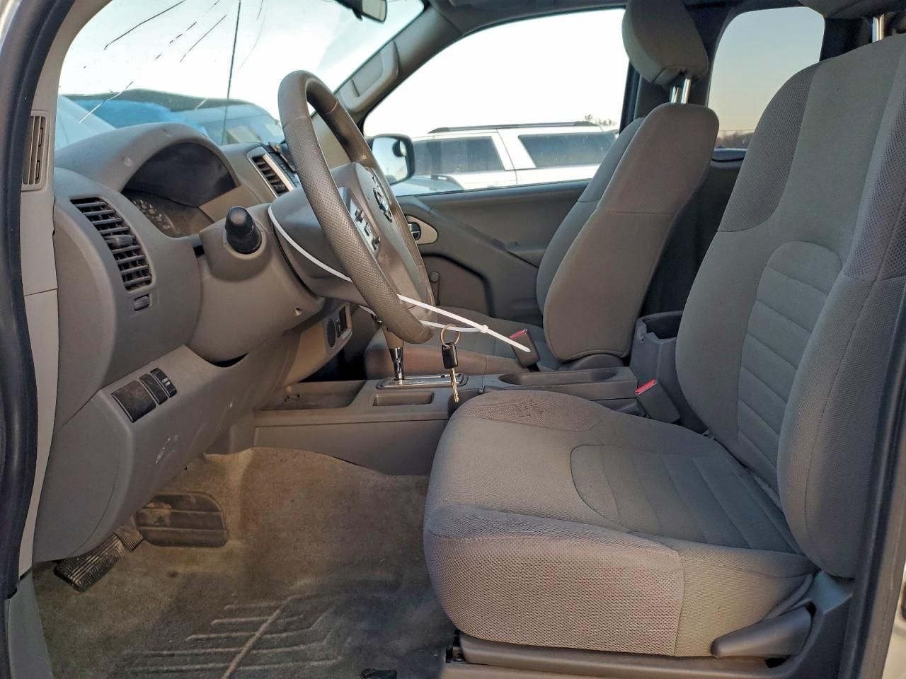 2017 Nissan Frontier s