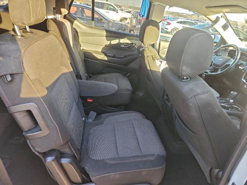 2018 Chevrolet Traverse lt