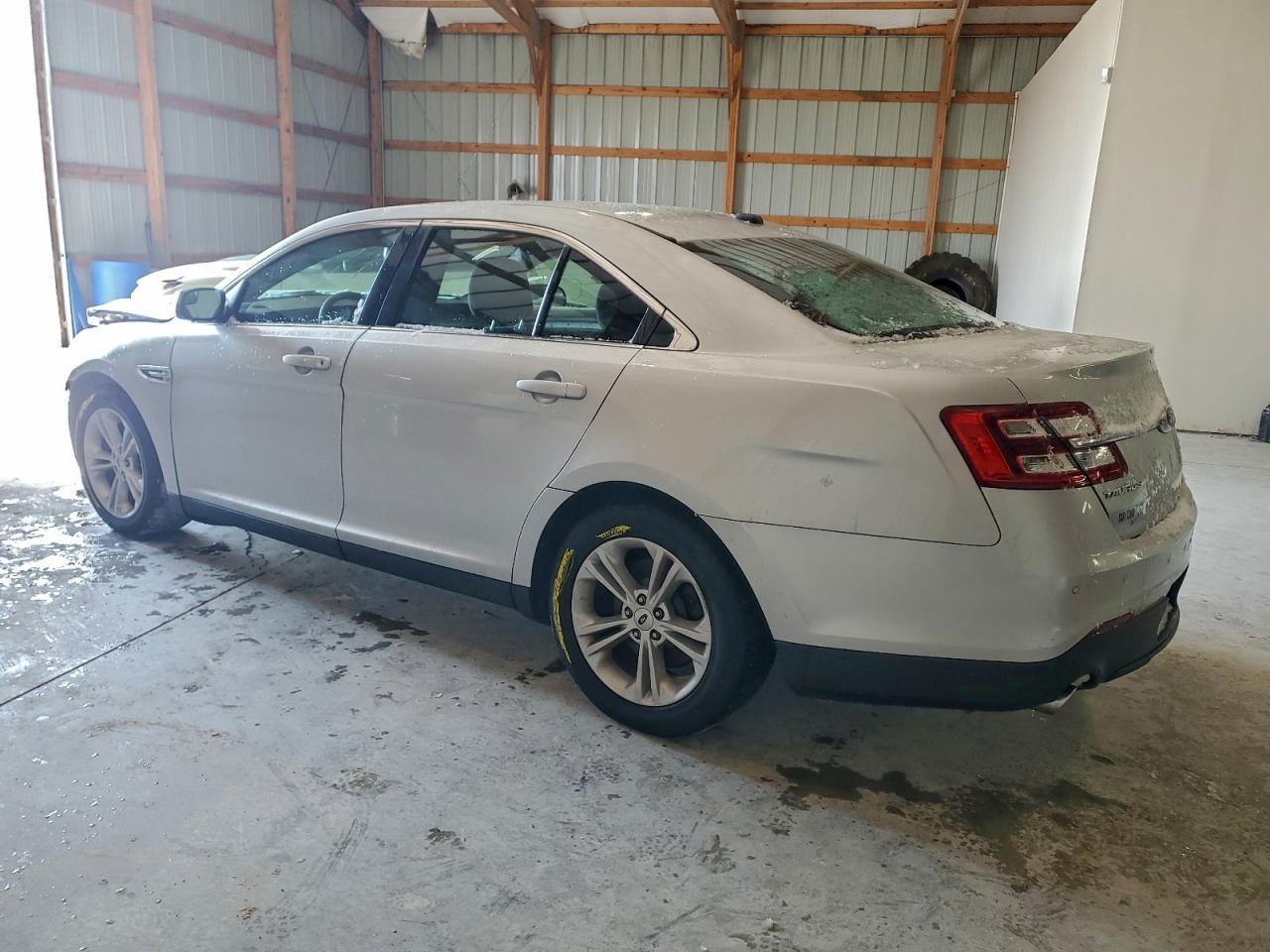 2017 Ford Taurus sel