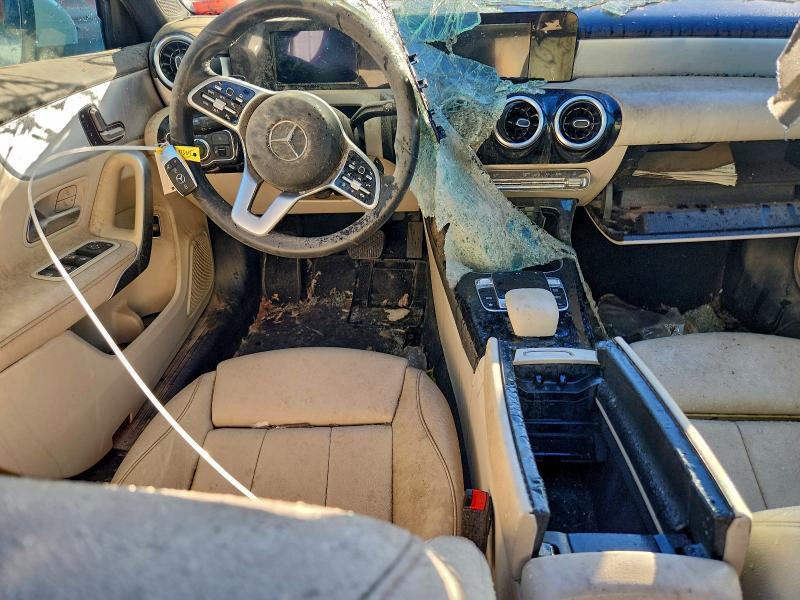 2019 Mercedes-Benz A 220