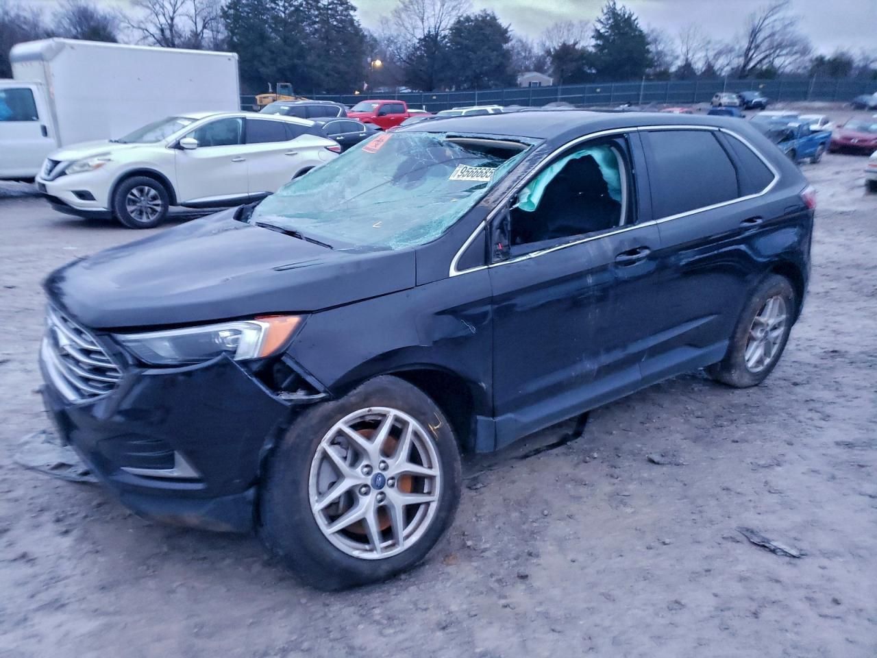 2022 Ford Edge sel