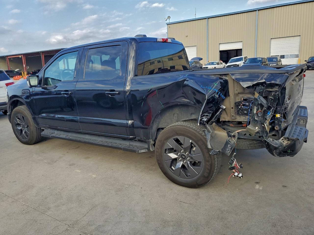 2023 Ford F150 Lightning pro