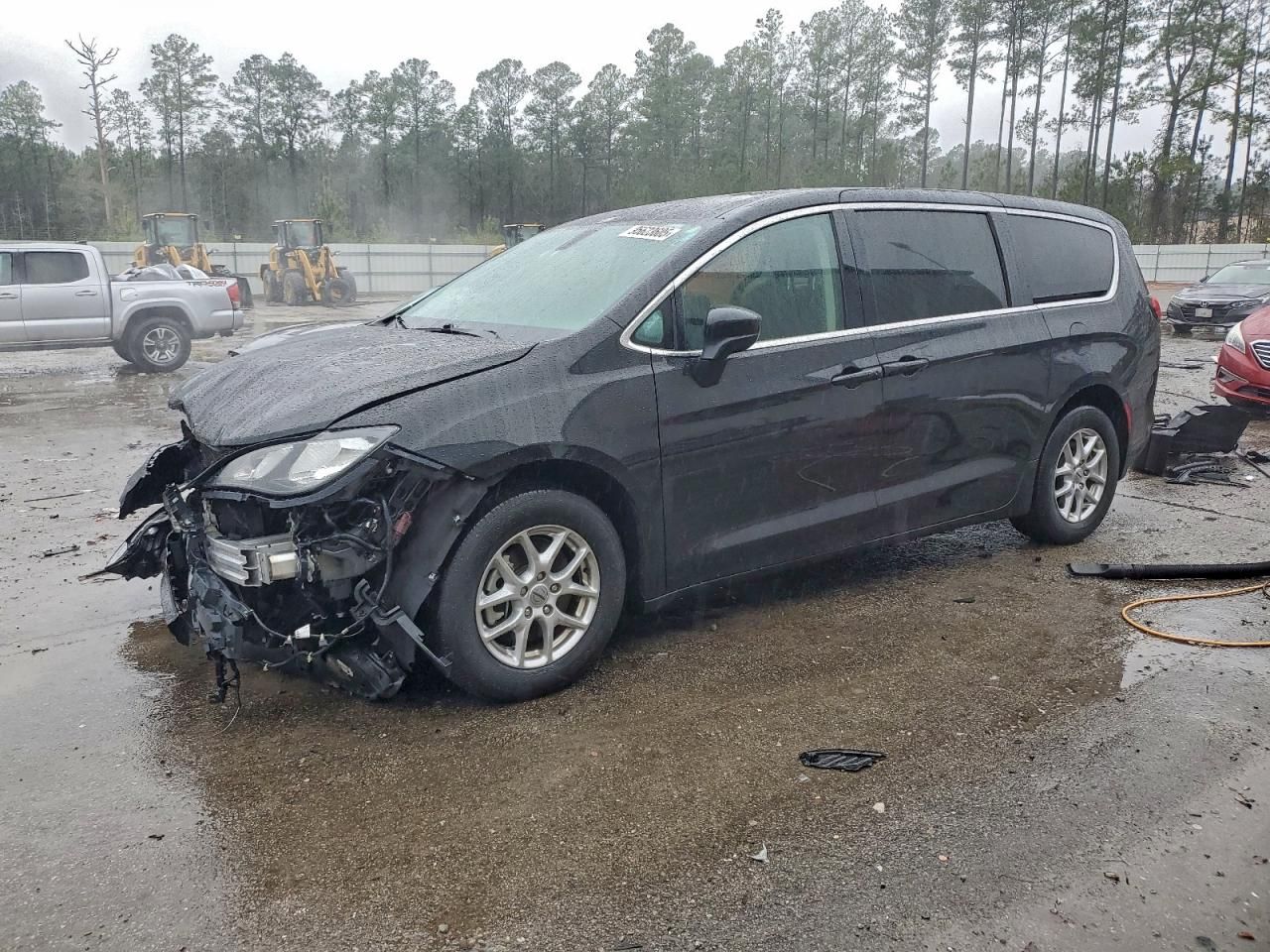 2022 Chrysler Voyager lx