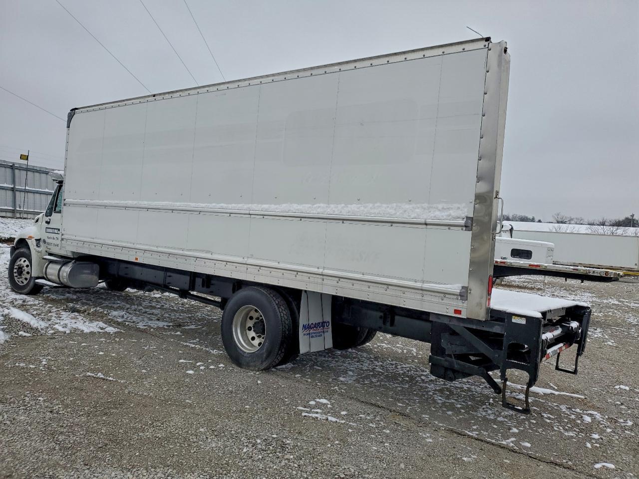 2019 International 4300 BOX Truck