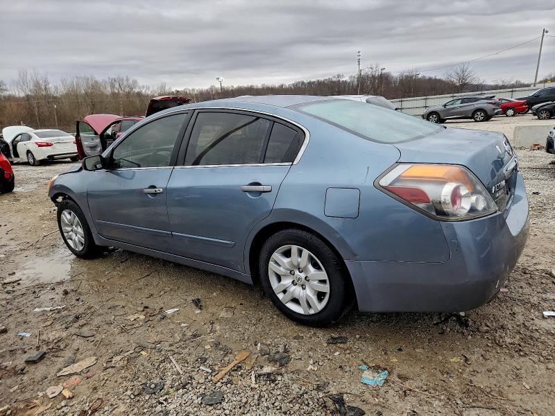 2010 Niss Altima