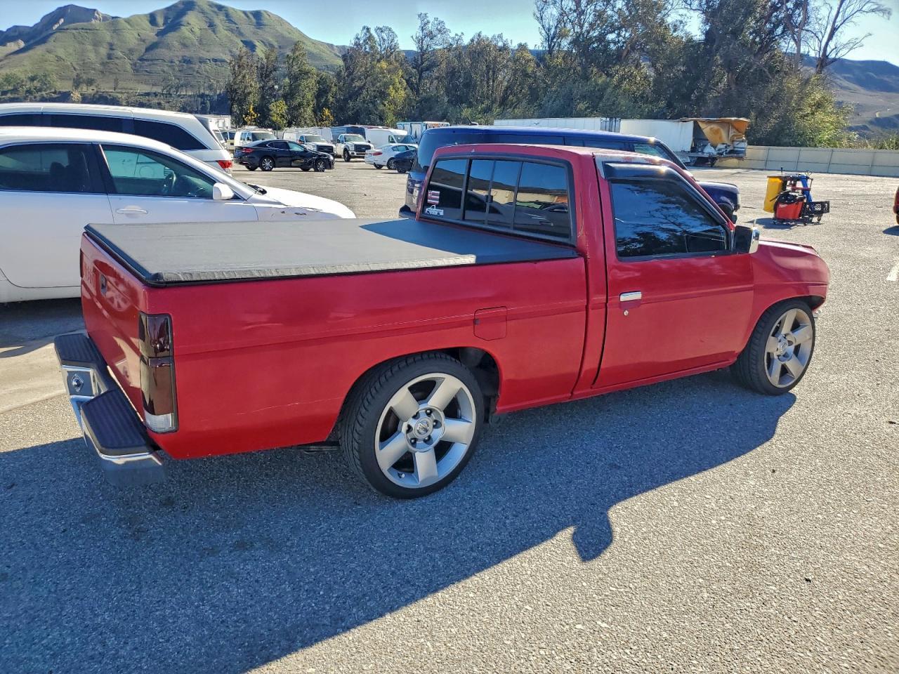 1989 Nissan D21 Short bed